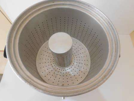 MIA SAFTER STEAM JUICE EXTRACTOR