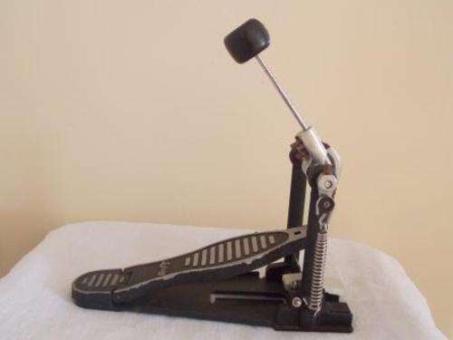 LUDWIG BASE DRUM PEDAL