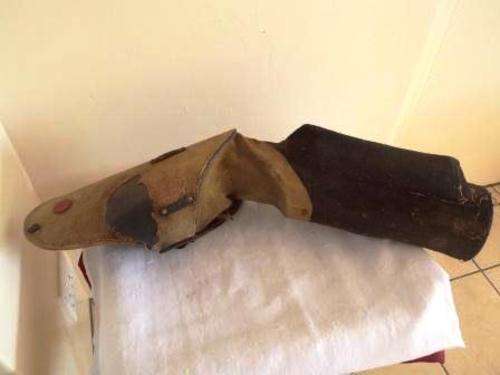 VINTAGE ARTIFICIAL LEG WITHOUT FOOT