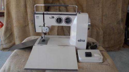 ELNA LOTUS SP SEWING MACHINE GOOD WORKING CONDITION