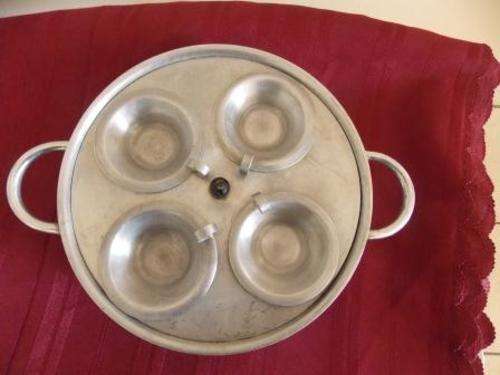 EGG POACHER PAN 4 EGGS