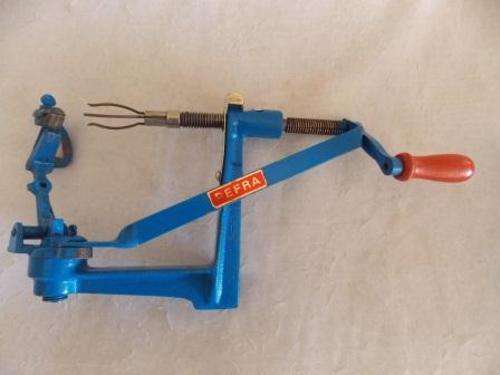 PEACH SLICER - PEFRA NO 204-1