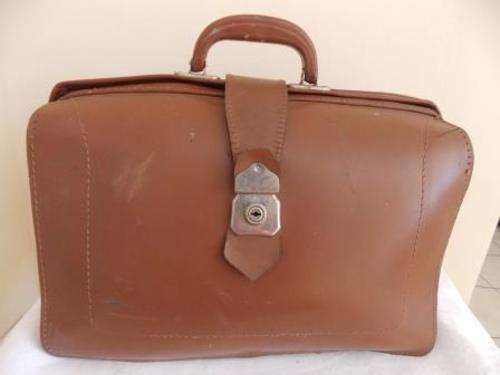 GENUINE LEATHER CASE