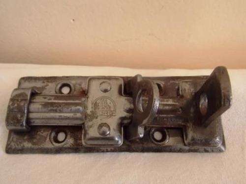 DOOR LATCH BURG RIEGEL