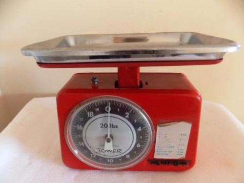 TOWER KITCHEN SCALE TO WEIGH 20LBS