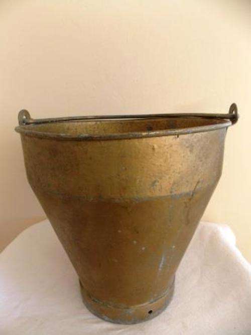 MILK BUCKET unfortunately painted gold!