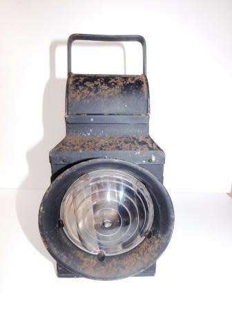 SAR SIGNAL LANTERN WITH BURNER (NOT TESTED)