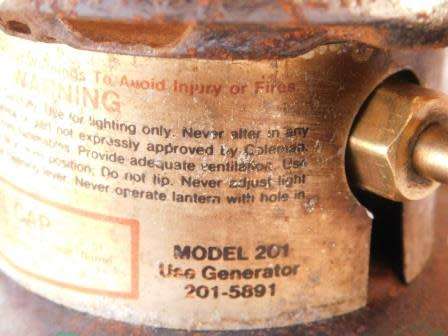 COLEMAN 201 PARAFFIN LAMP