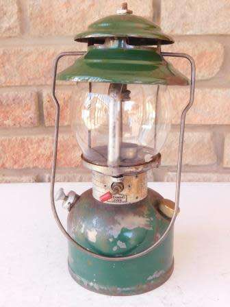 COLEMAN 201 PARAFFIN LAMP