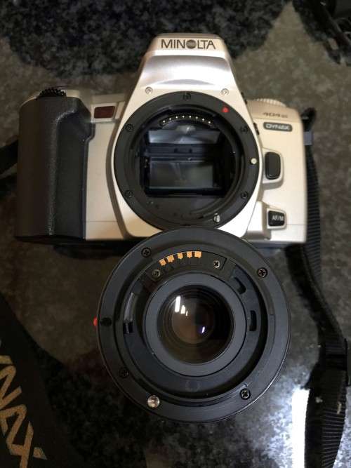 Minolta Dynax 404si Film Camera