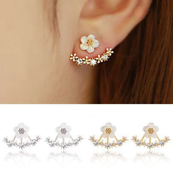 *LOCAL STOCK* Daisy Flower Ear Stud earings