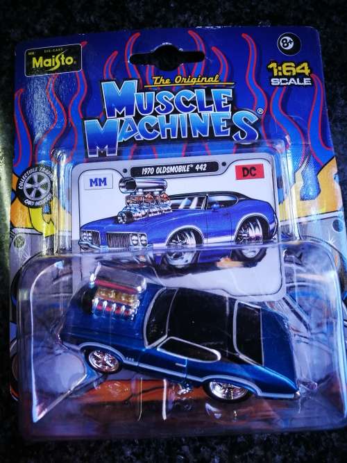 Maisto Muscle machines Not Hotwheels Hot wheels Oldsmobile 442 1970