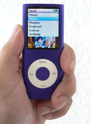 4GB iPod Nano 4th Gen Clone -Shake2Shuffle- Docking station compatible