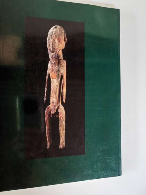 OUT OF AFRICA, SUB-SAHARAN TRADITIONAL ARTS - ROY SIEBER