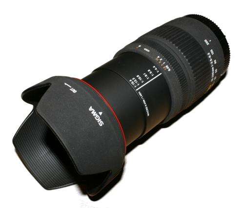 SIGMA ZOOM LENS 18-200mm 1:3.5-6.3 FOR CANON