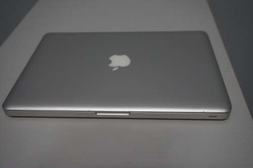 **MACBOOK PRO 13" CORE i7 2.7GHZ CPU, 8GB MEMORY, 500GB, MAC OS X SIERRA