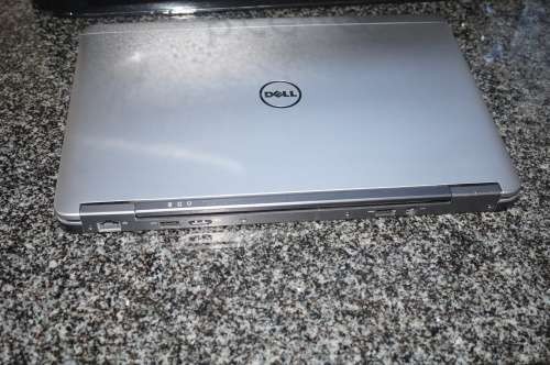 DELL LATITUDE E7240 12.5" INTEL CORE i7-4600U, 2.10GHZ,8GB RAM 128GB SSD, WEBCAM, 4G, WIN 10 PRO