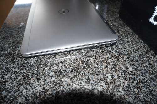 DELL LATITUDE E7240 12.5" INTEL CORE i7-4600U, 2.10GHZ,8GB RAM 128GB SSD, WEBCAM, 4G, WIN 10 PRO