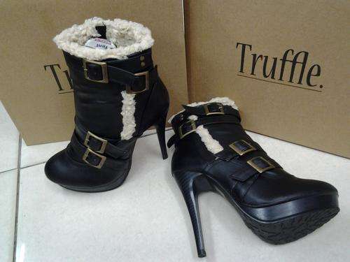**AUTHENTIC***** TRUFFLE LADIES  HEELS*****FIRST ON BOB***