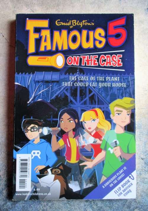 Famous 5 On The Case #1,2 by Enid Blyton