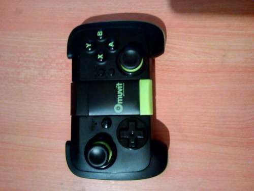 Muvit Bluetooth Gaming Controller for Android and IOS