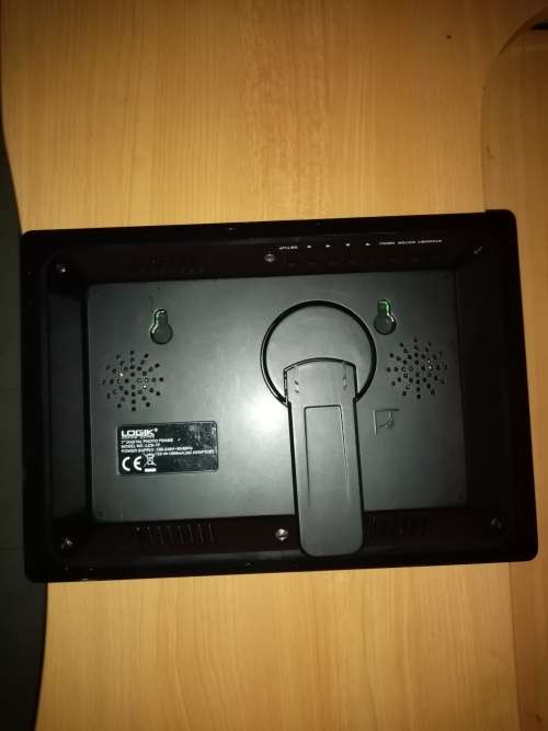 Logic 7inch digital photo frame
