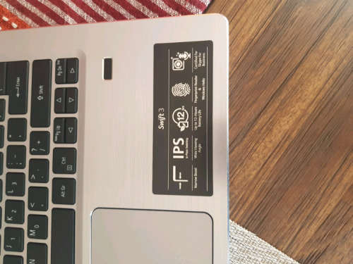 ACER SWIFT 3 **CORE I7 8th Gen**4GB DDR4 RAM**1TB HHD** LIKE NEW ***