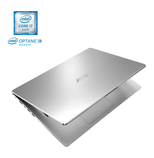 ACER SWIFT 3 **CORE I7 8th Gen**4GB DDR4 RAM**1TB HHD** LIKE NEW ***