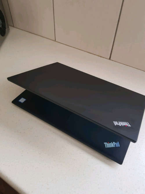 LENOVO THINKPAD T570 **CORE I5 7th Gen**8GB DDR4 RAM**256 SSD**