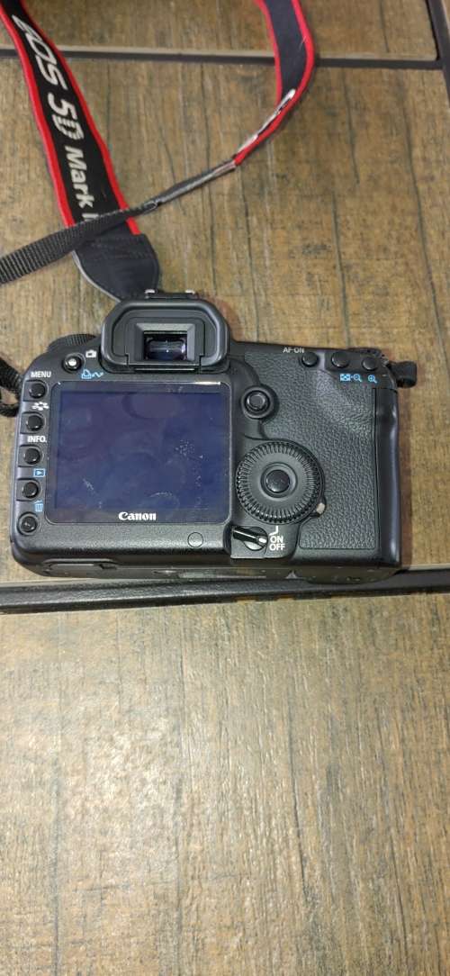 Canon EOS 5D Mark II 21MP Full Frame CMOS DSLR Camera (Body Only) |