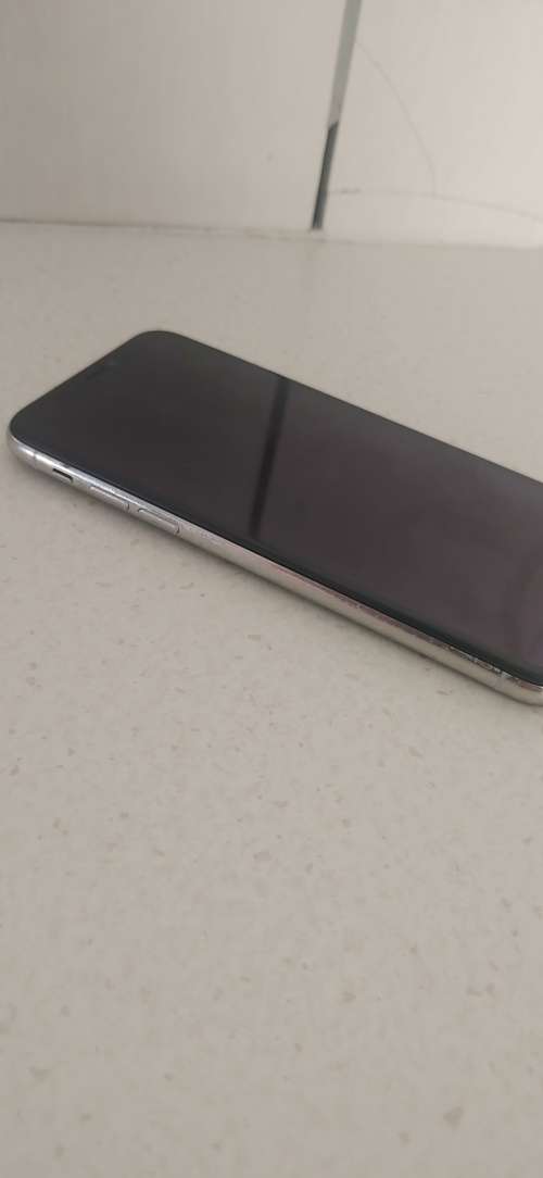 Apple Iphone X - 256GB *** Please Read ***