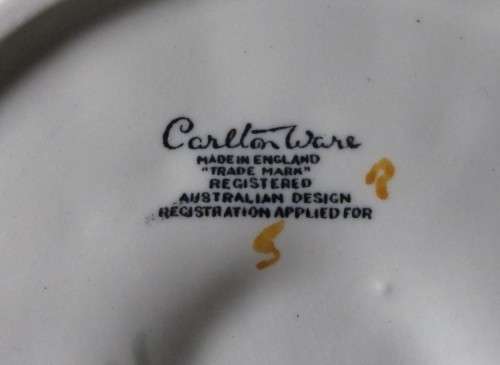 SHORT PERIOD SPECIAL - R70 BOX SPECIAL - DECORATIVE PLATES