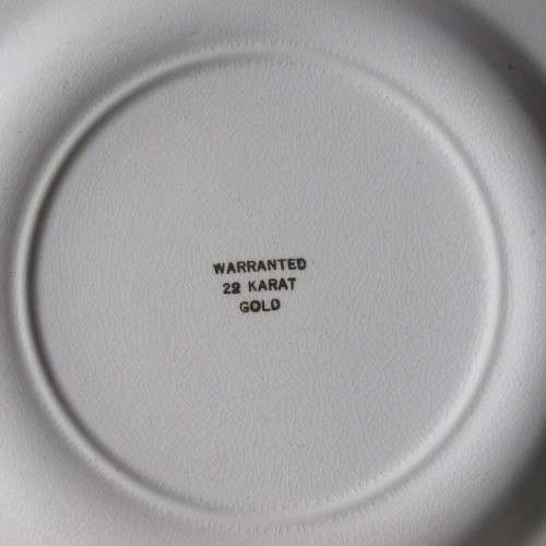 SHORT PERIOD SPECIAL - R70 BOX SPECIAL - DECORATIVE PLATES