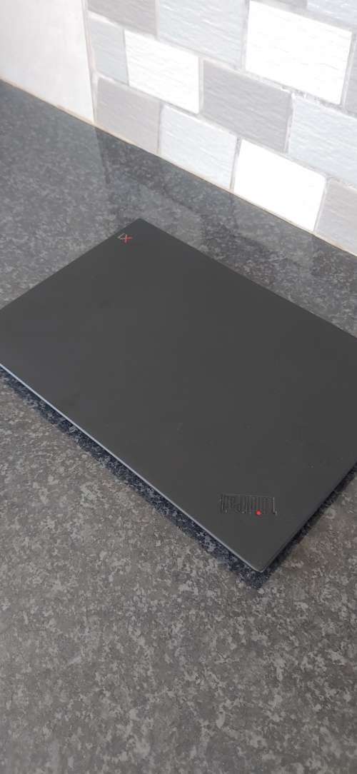 Lenovo Thinkpad X1 Carbon| Core i7 | 8th Gen  | 512 SSD| 16GB Ram | 14"Full HD