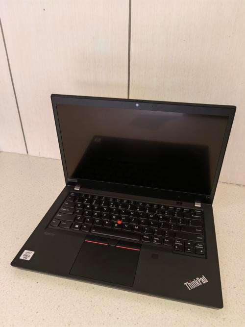 **Brand New**Lenovo Thinkpad T14 | Core i5 | 10th Gen | 16GB DDR4 Ram | 256SSD | 14 FHD | Warranty