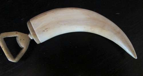 BOX SPECIAL - AFRICAN HAND CARVED SOAP STONE & OTHER