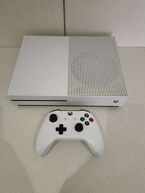 XBOX One S  | Free Shipping