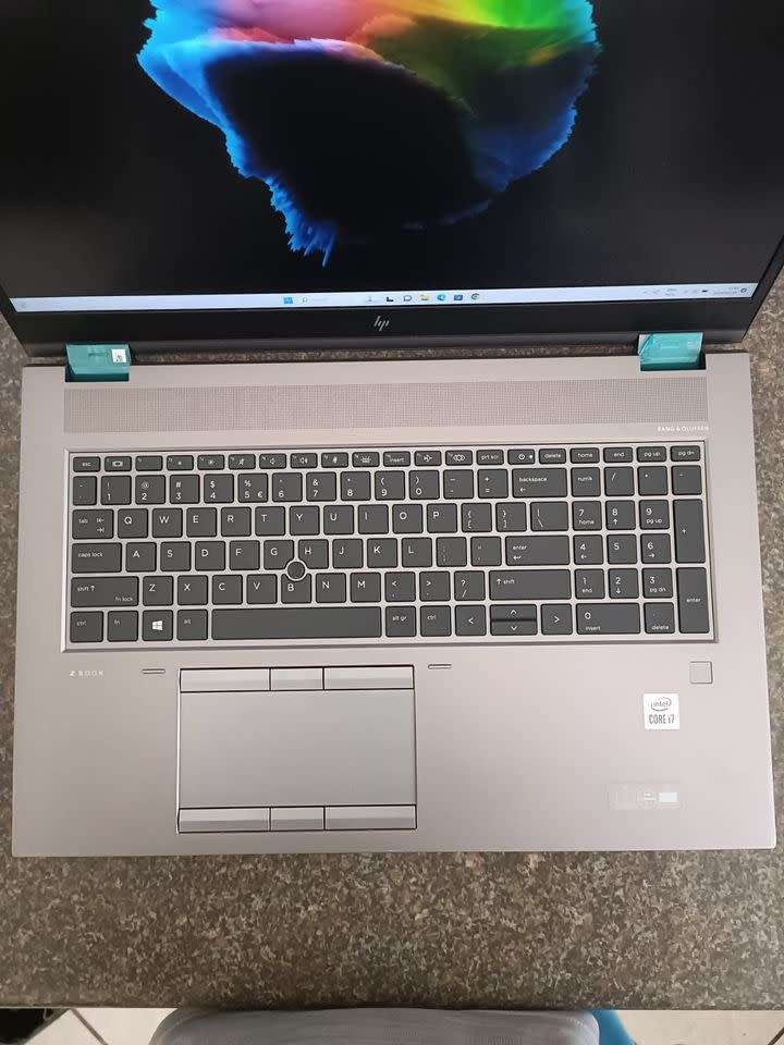 HP ZBOOK Fury17 G7 | Core i7 | 10th Gen | 32GB Ram | 1 TB SSD | 17,3 inch FHD | Nvidea Graphics