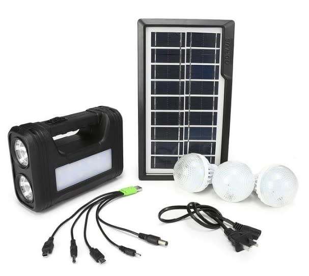 GDPLUS SOLAR GENERATOR DIGITAL LIGHTING KIT-INCLUDES SOLAR PANEL &3 LIGHTS