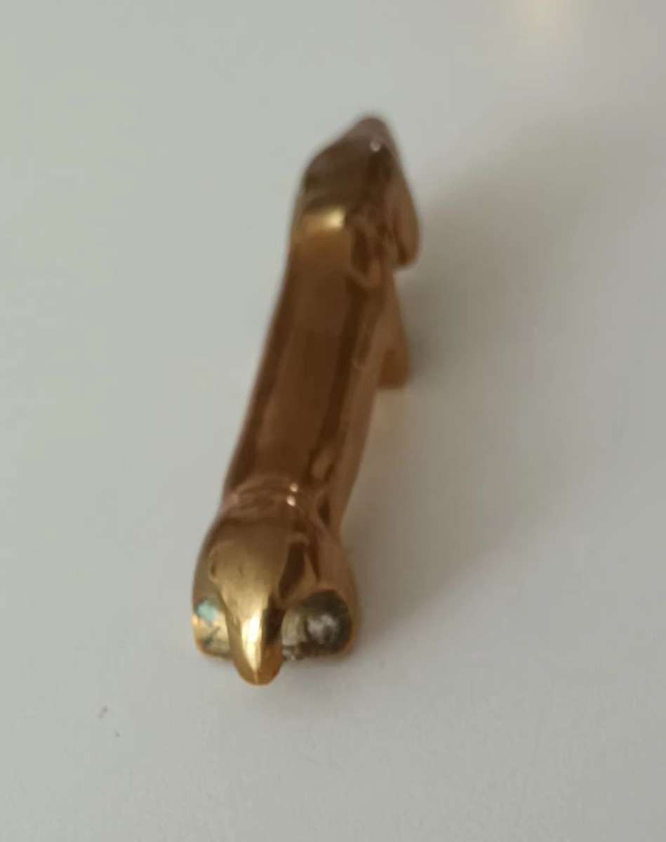 Brass. Dachshund. Length 10.5cm. Height 2cm.