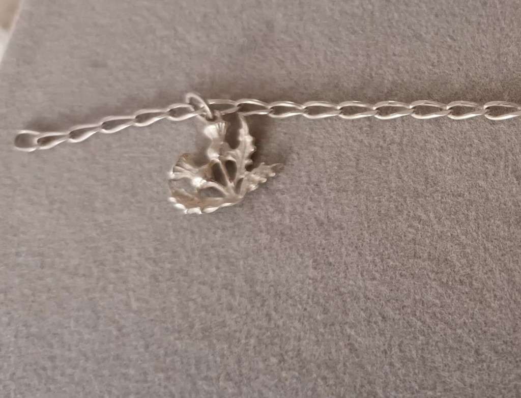 Sterling Silver Charm Bracelet. 3.1g. 18cm.