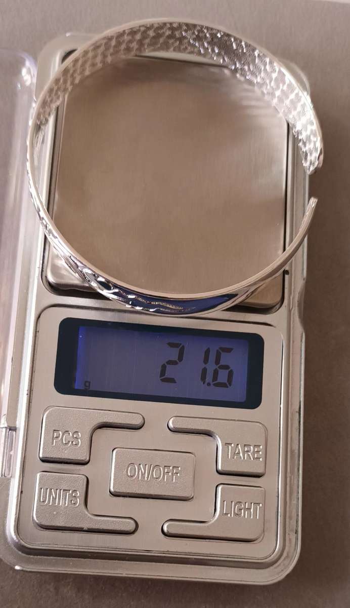 Sterling Silver Open Cuff Bangle. 21.6g. 60mm.