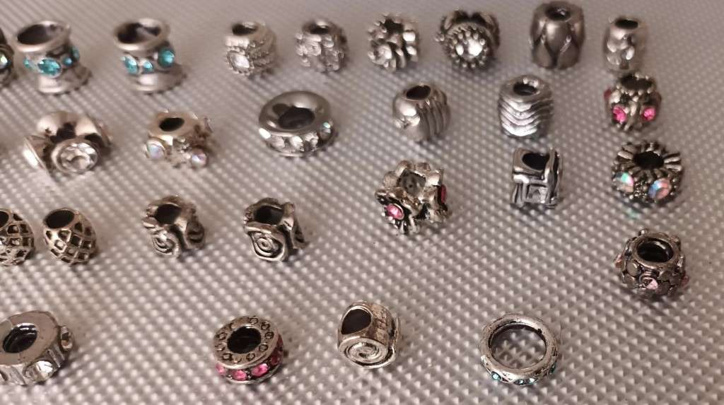 Pandora compatible Spacers. 1 Bid for the Lot.