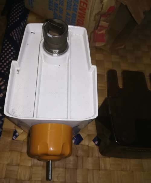 KENWOOD CREAM MAKER A727 ATTACHMENT.