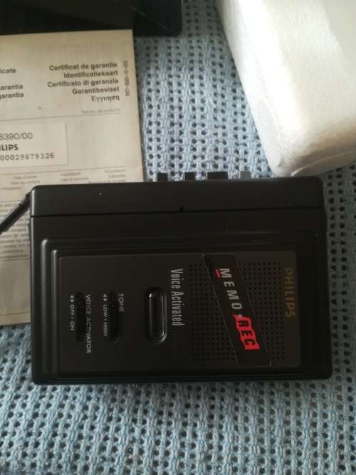 Vintage Philips Memo - Rec. AQ6390. Voice Activated Personal Casette Recorder/ Player.