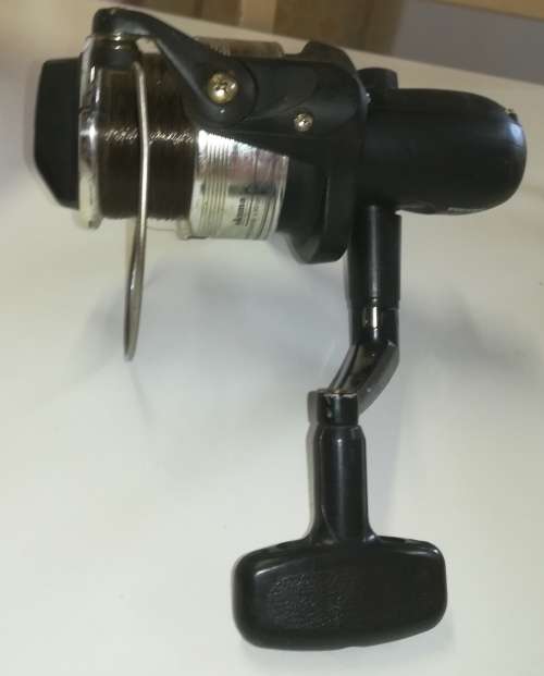 Large Okuma Chaser AX-65 fishing reel. Like New.