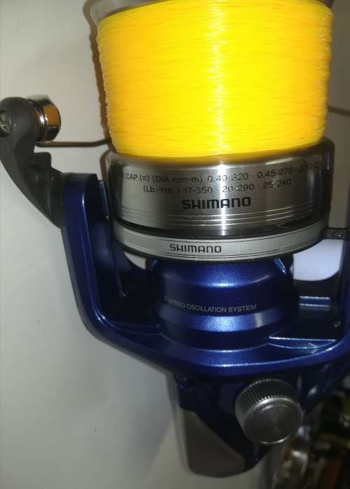 SHIMANO 8000 REEL  WITH LINE