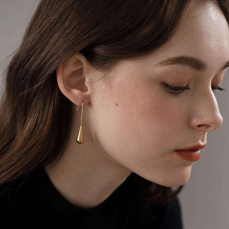 Elegant Droplet Earrings