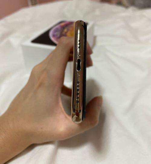 APPLE IPHONE XS 64GB - GOLD