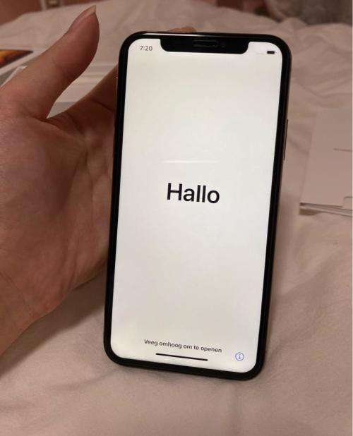 APPLE IPHONE XS 64GB - GOLD